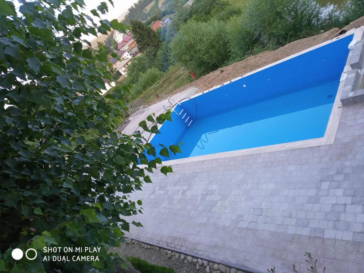 Крокус Мія Hotel Slavske Eksteriør billede
