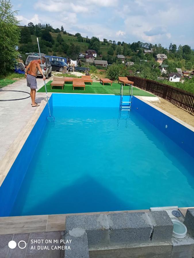 Крокус Мія Hotel Slavske Eksteriør billede