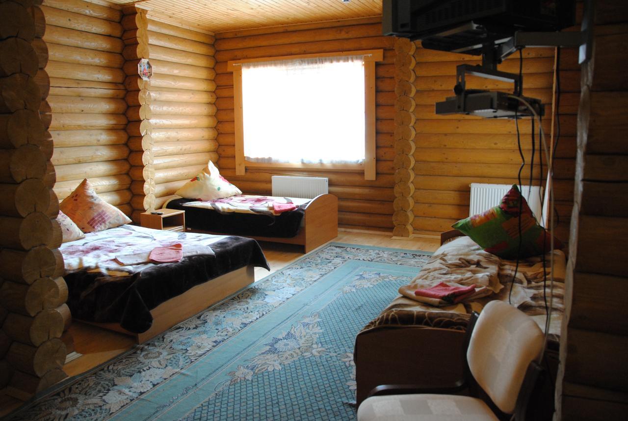 Крокус Мія Hotel Slavske Eksteriør billede